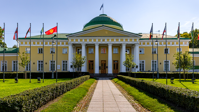 Таврический дворец