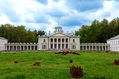 Богемные выходные: променад по усадьбам Южного Подмосковья Фото Богемные выходные: променад по усадьбам Южного Подмосковья